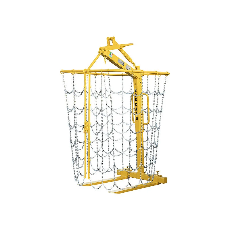 Telescopic self levelling crane fork with chain safety cage