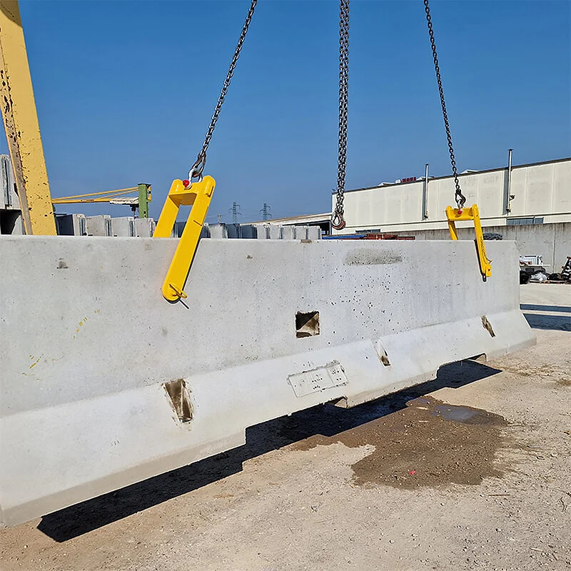 Highway concrete barrier lifting brackets