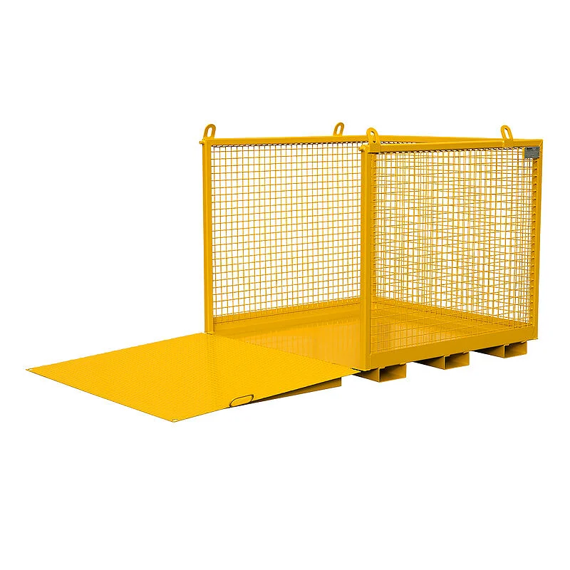 Goods lifting cage with ramp